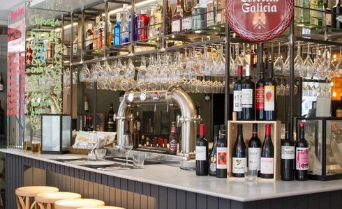 BAR Hôtel Ciutat Barcelona dans Barcelone BAR Hôtel Ciutat Barcelona dans Barcelone