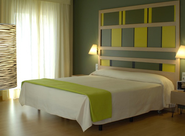 Double comme chambre simple hôtel ciutat barcelona barcelone Double comme chambre simple hôtel ciutat barcelona barcelone