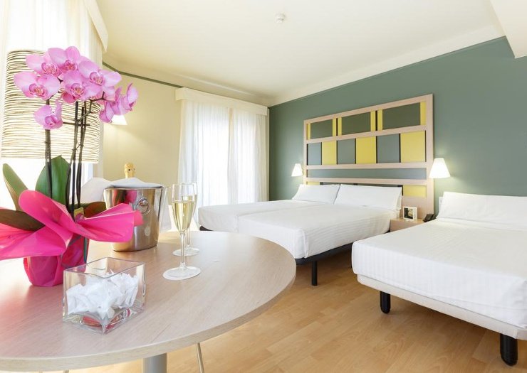 Chambre triple hôtel ciutat barcelona barcelone Chambre triple hôtel ciutat barcelona barcelone