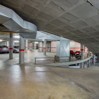 PARKING Hôtel Porta de Gallets Mollet del Vallés PARKING Hôtel Porta de Gallets Mollet del Vallés
