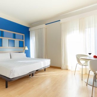 BERCEAUX Hôtel Ciutat Barcelona Barcelone BERCEAUX Hôtel Ciutat Barcelona Barcelone