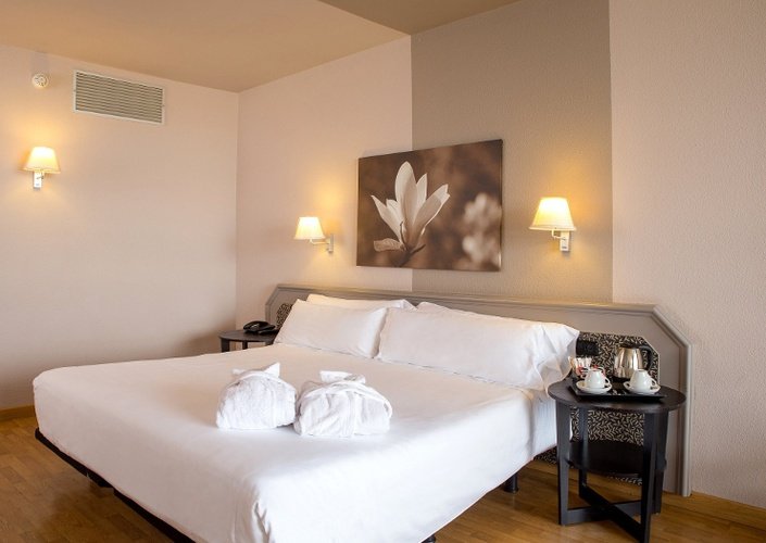 Supérieure hôtel ciutat de granollers Supérieure hôtel ciutat de granollers