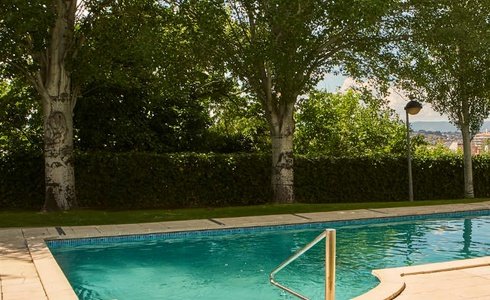 PISCINES Hôtel Ciutat de Granollers dans Granollers PISCINES Hôtel Ciutat de Granollers dans Granollers