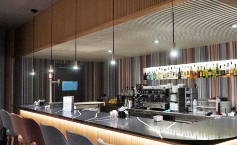 BAR CAFÉTÉRIA Hôtel Ciutat de Granollers dans Granollers BAR CAFÉTÉRIA Hôtel Ciutat de Granollers dans Granollers