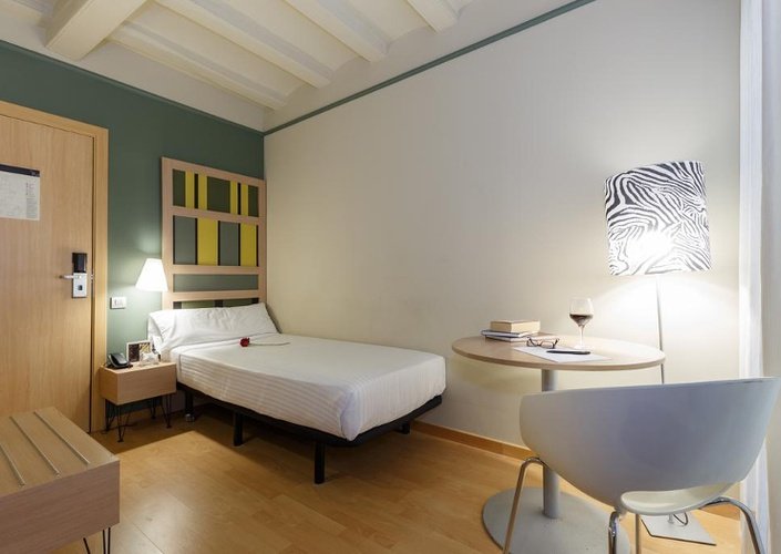 Chambre single hôtel ciutat barcelona barcelone Chambre single hôtel ciutat barcelona barcelone
