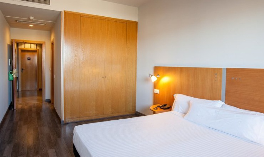 Double Hôtel Porta de Gallets Mollet del Vallés Double Hôtel Porta de Gallets Mollet del Vallés